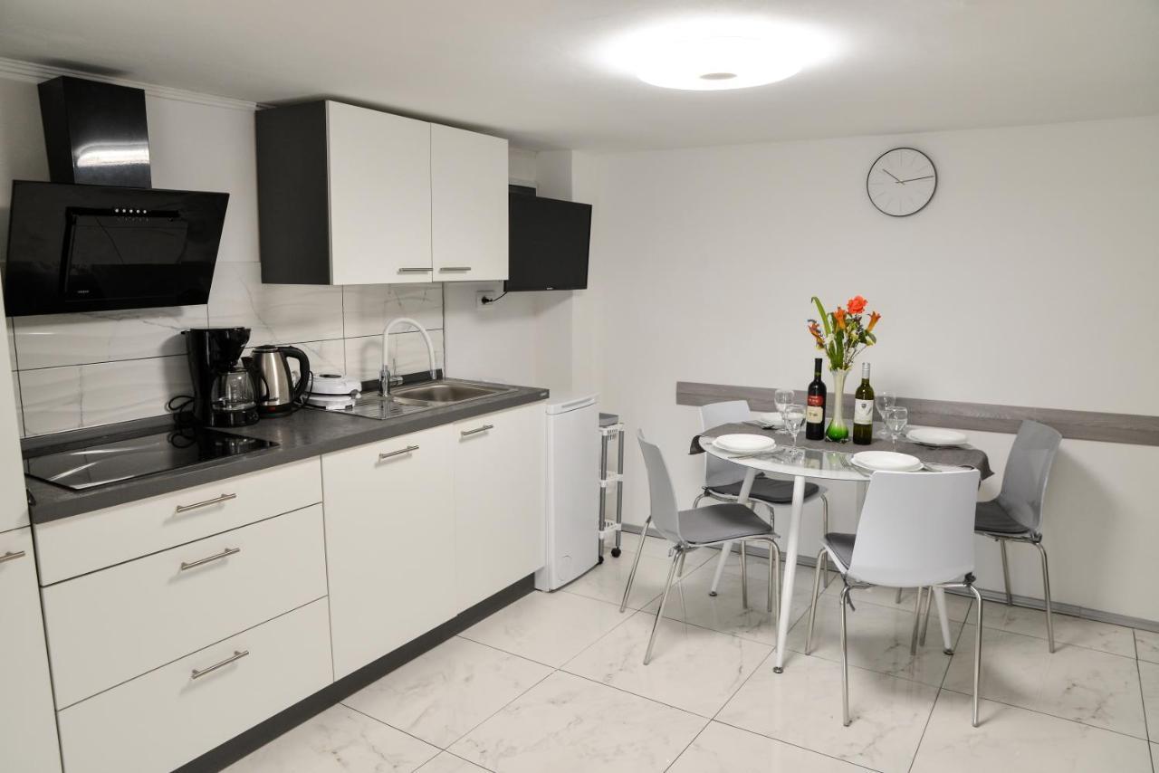 Apartman Olive 2 Zadar Bagian luar foto