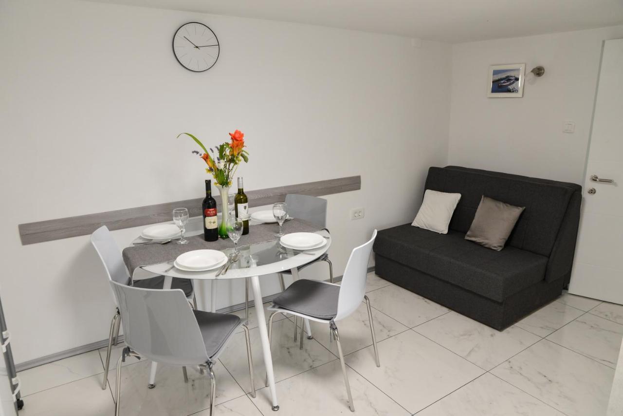 Apartman Olive 2 Zadar Bagian luar foto