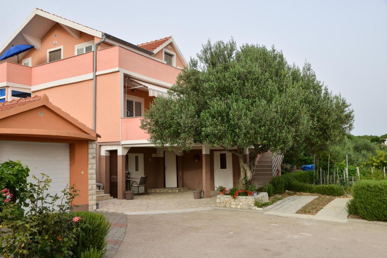 Apartman Olive 2 Zadar Bagian luar foto